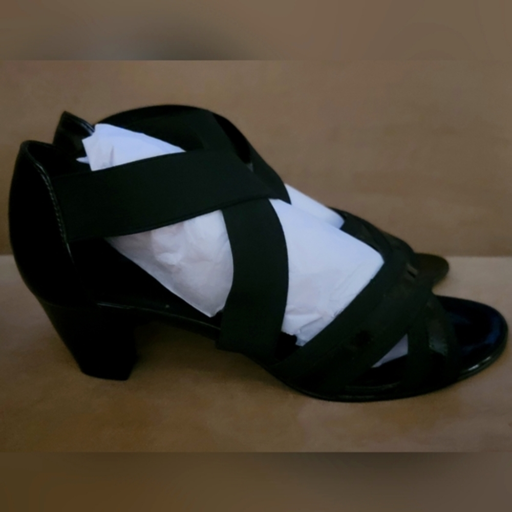 Vigotti Black Heels Size 10